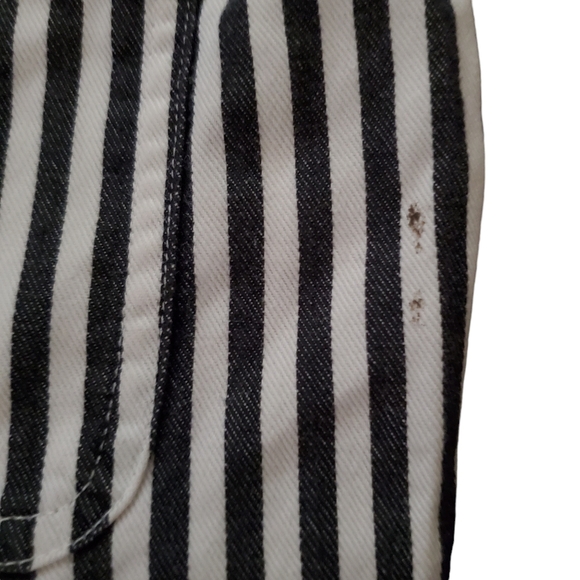 Vintage Izod High Rise Tailored B&W Striped Shorts Size 6 - Picture 10 of 13